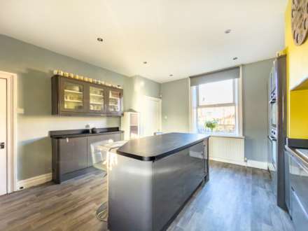 College Street, Birstall, Image 5