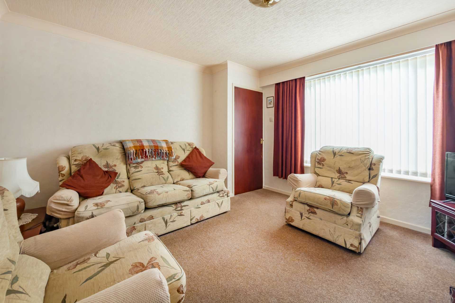 Castle Close, Birstall, Image 6