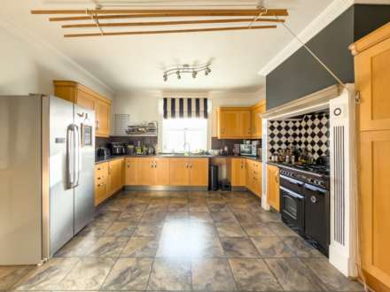 Lady Ann Road, Batley, Image 5