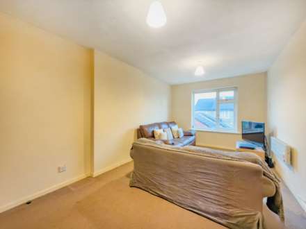 Alden Fold, Morley, Image 5