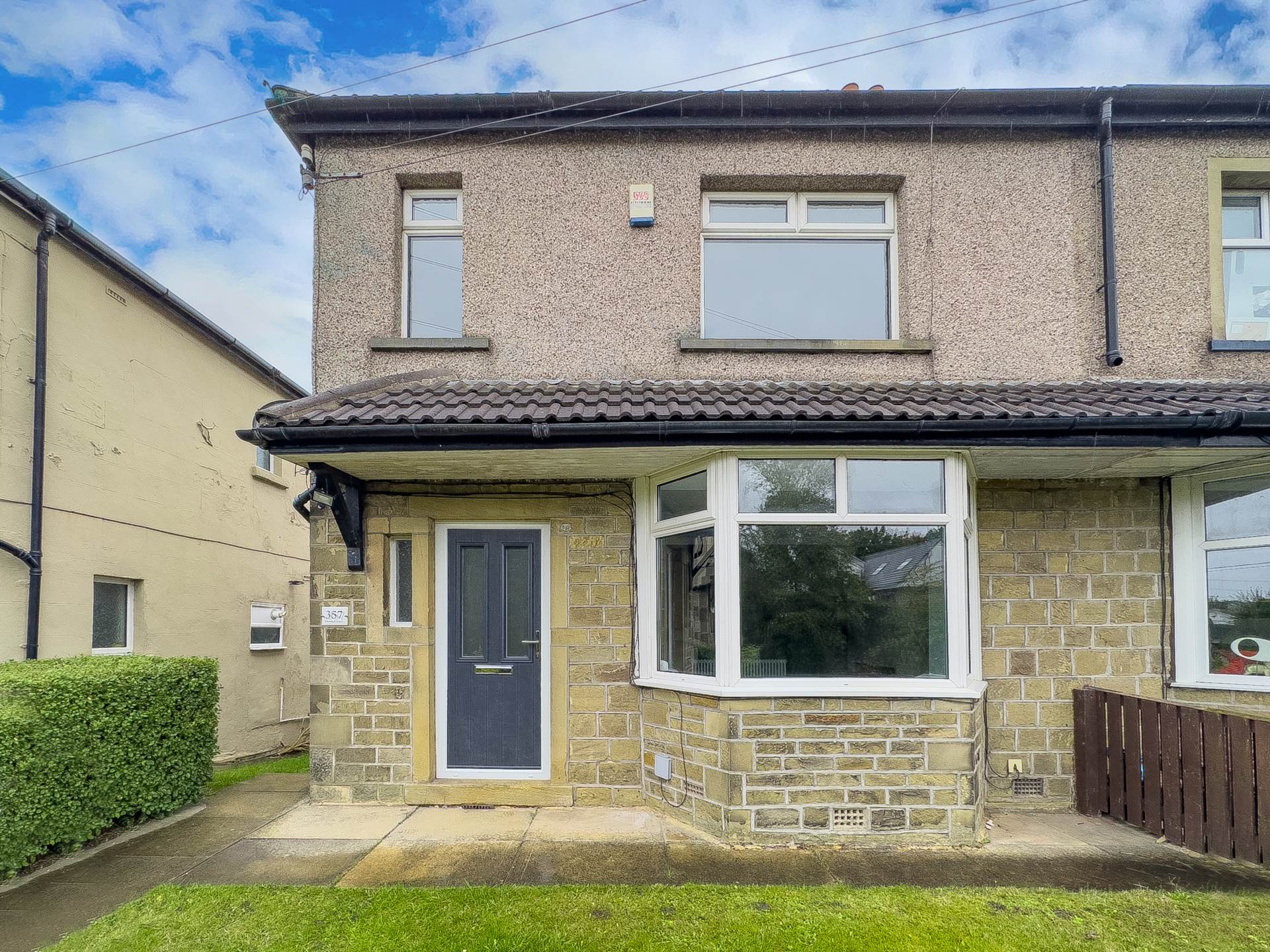 Whitehall Road, Cleckheaton, Image 1
