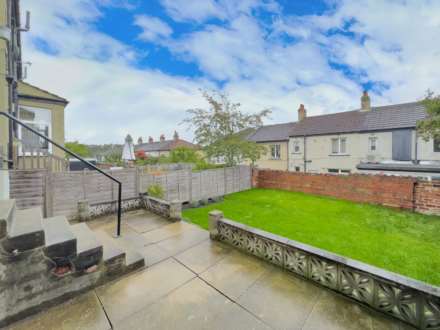 Whitehall Road, Cleckheaton, Image 22