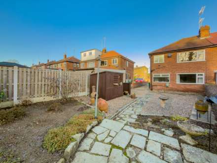 Monk Ings, Birstall, Image 19