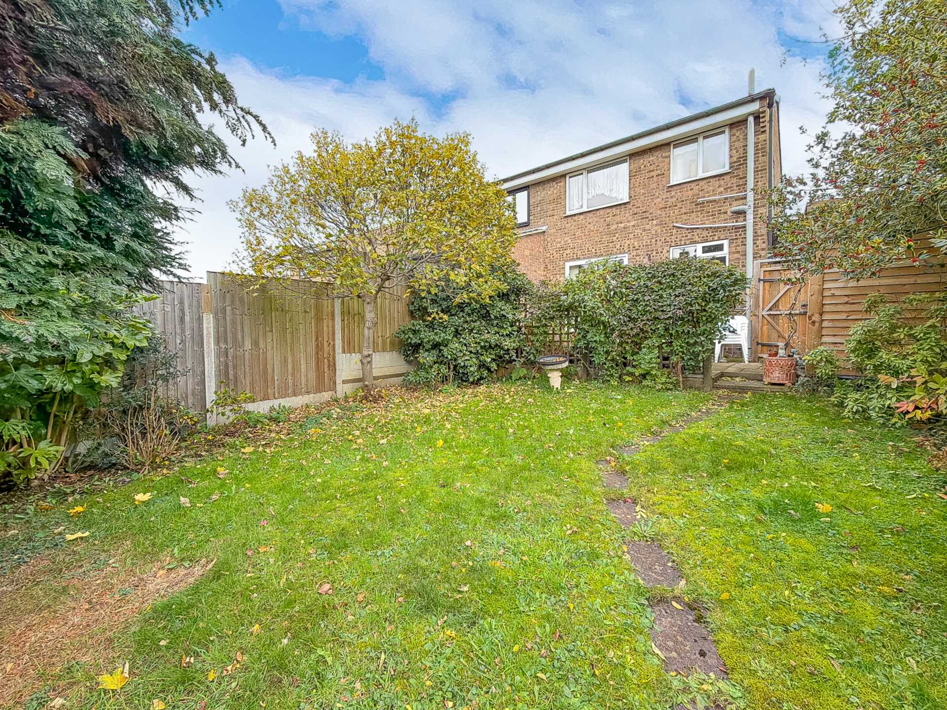 Church Road, Birstall, Image 18