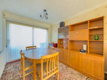 Apple Close, Birstall, Image 4