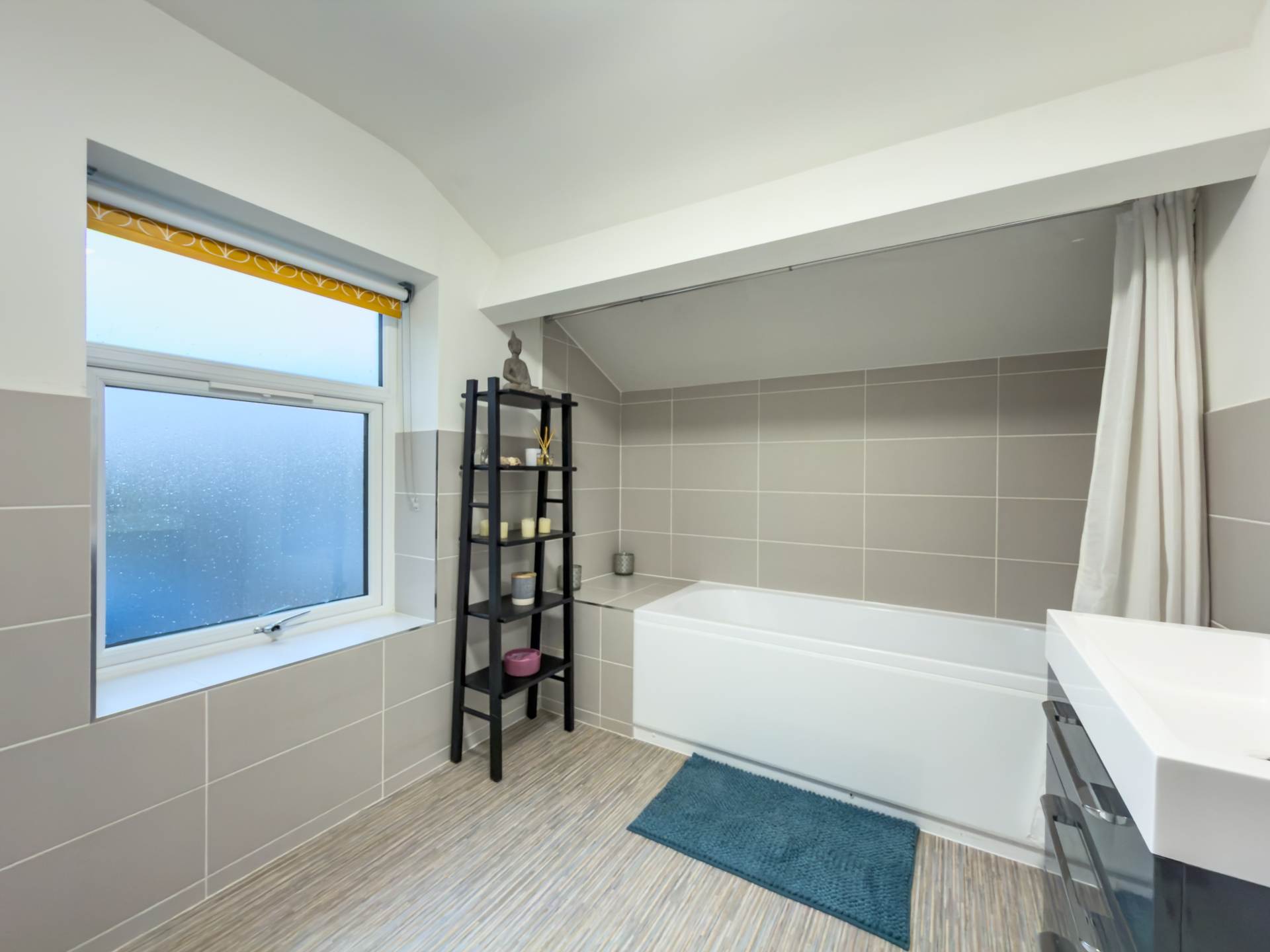 Transvaal Terrace, Batley, Image 22