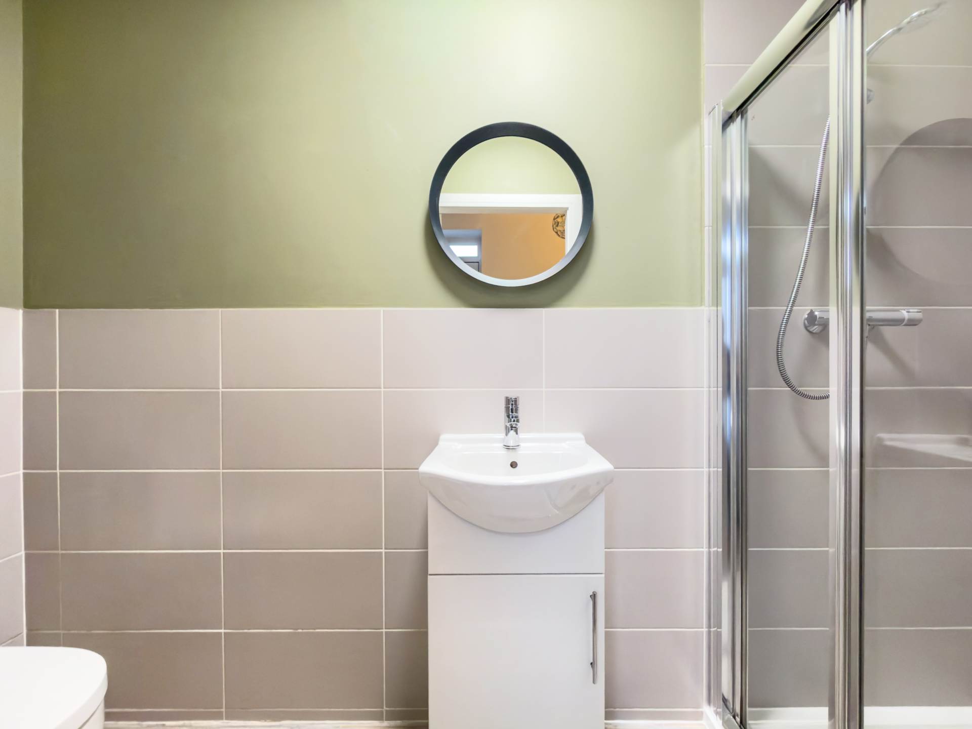 Transvaal Terrace, Batley, Image 3