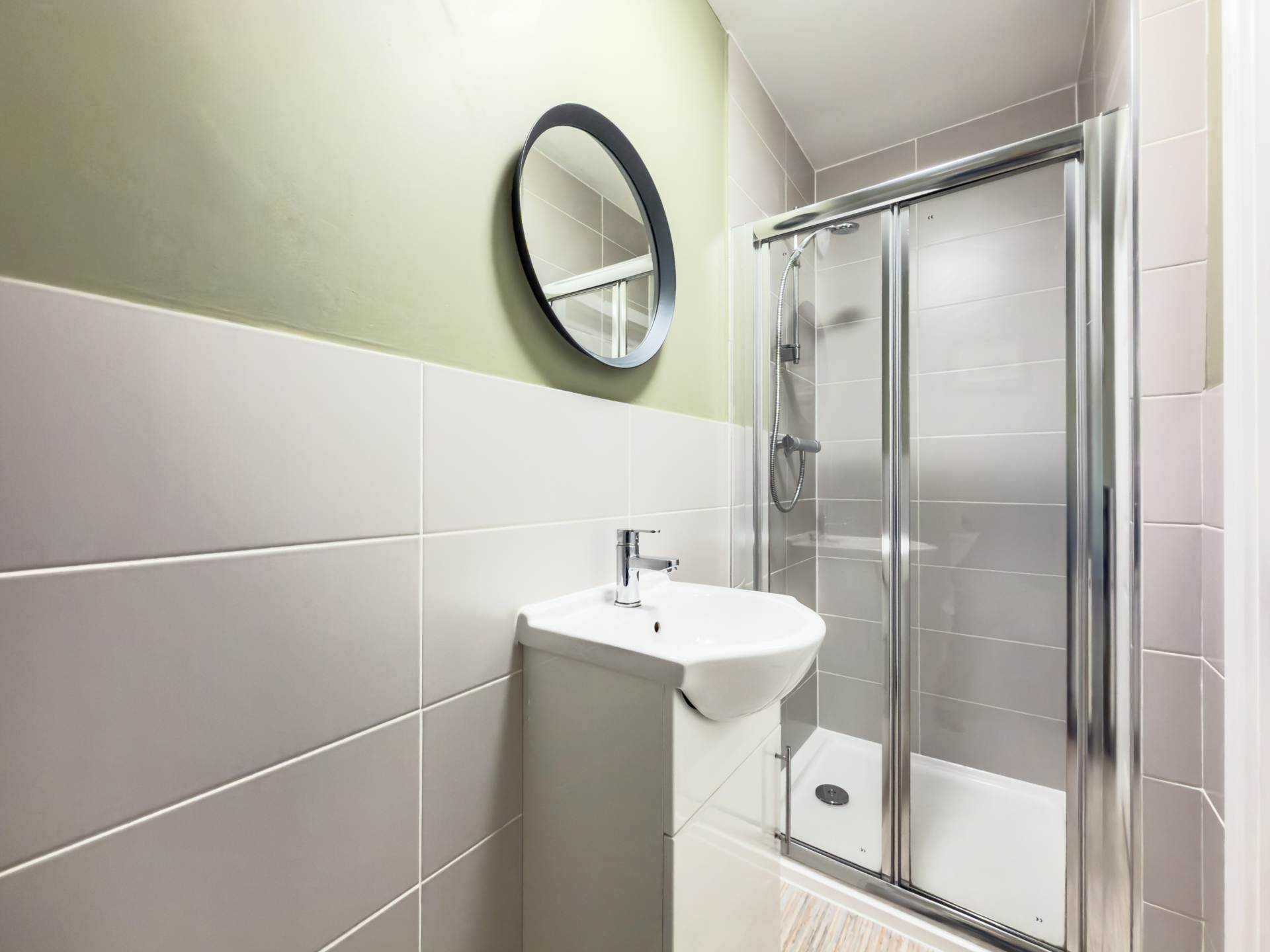 Transvaal Terrace, Batley, Image 4