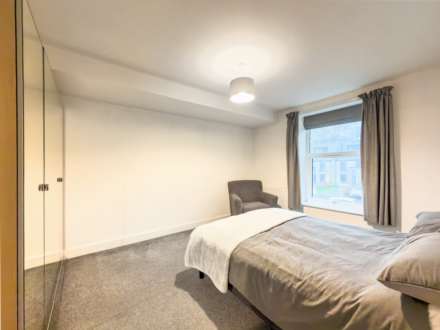 Transvaal Terrace, Batley, Image 17