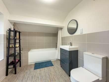 Transvaal Terrace, Batley, Image 21