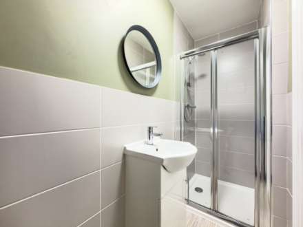 Transvaal Terrace, Batley, Image 4