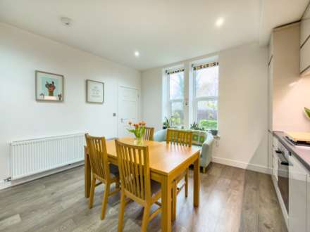 Transvaal Terrace, Batley, Image 7