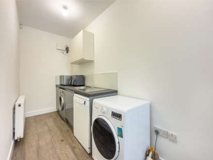 Transvaal Terrace, Batley, Image 8