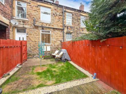 Boxes Buildings, Batley, Image 1