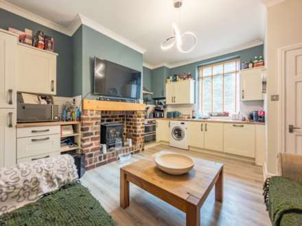 Boxes Buildings, Batley, Image 4