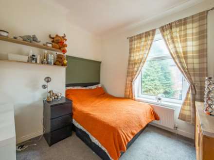 Boxes Buildings, Batley, Image 7