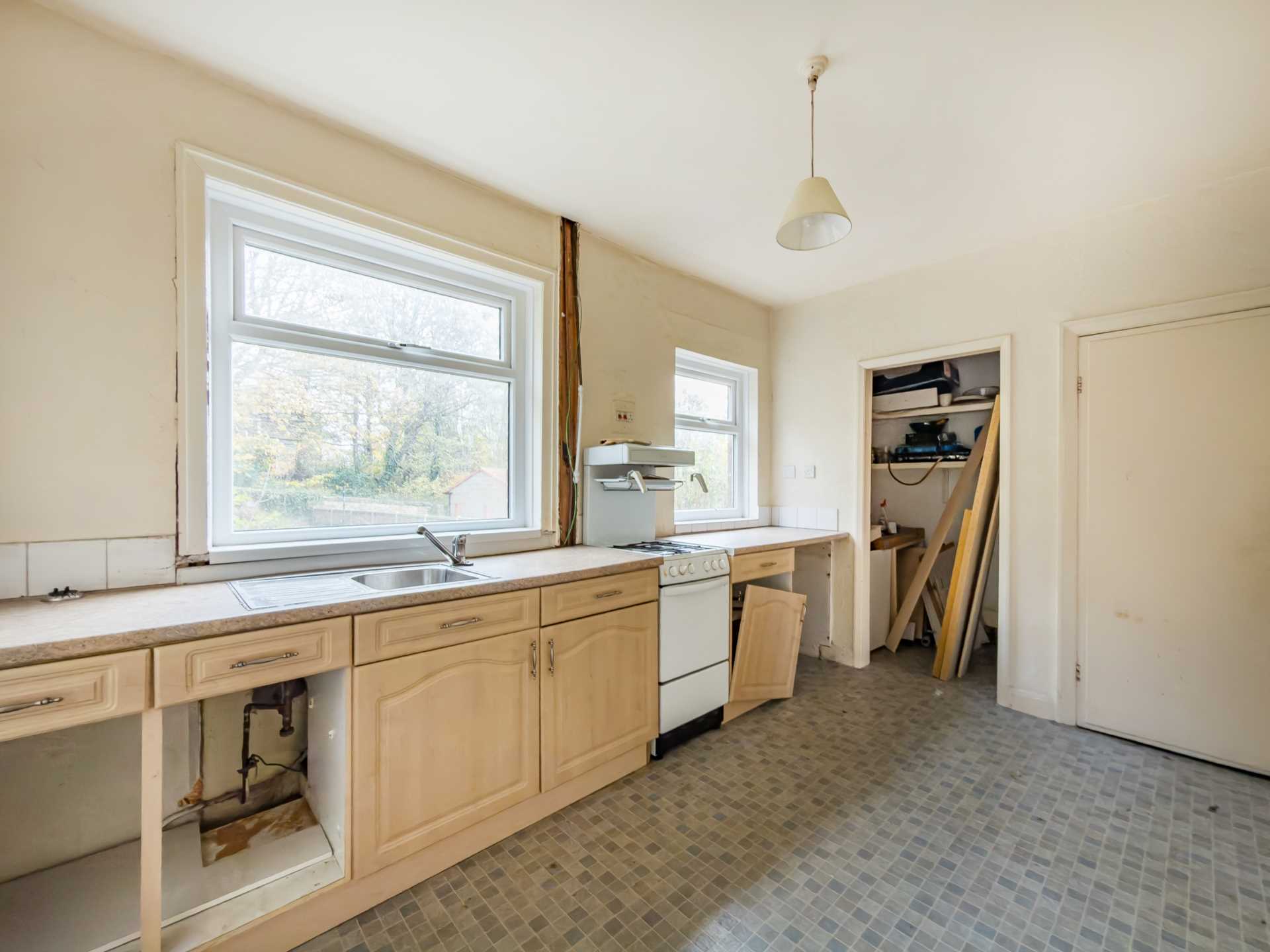 Ravens Avenue, Dewsbury, Image 2