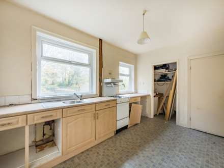 Ravens Avenue, Dewsbury, Image 2