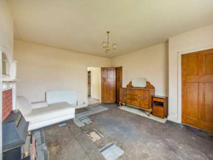 Ravens Avenue, Dewsbury, Image 5