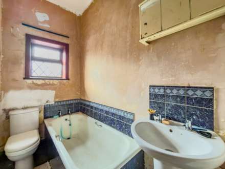 North Bank Road, Batley, Image 11