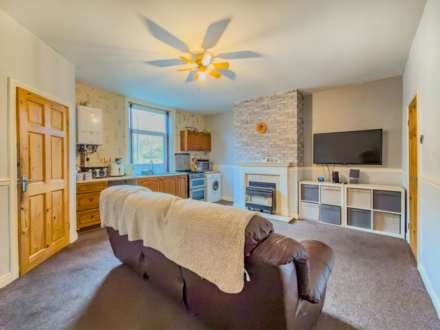 North Bank Road, Batley, Image 5