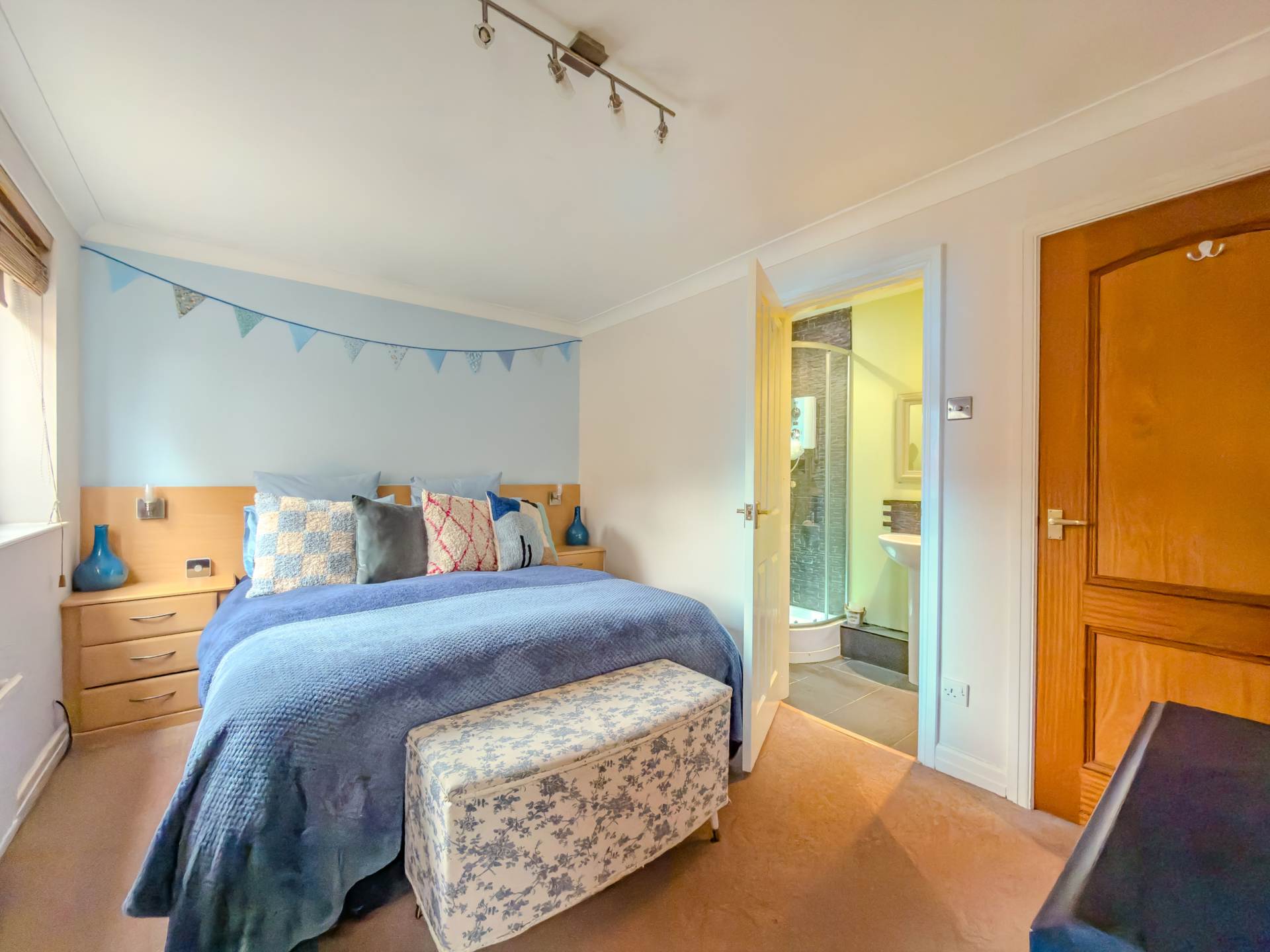 Ibbitson Oval, Leeds, Image 16