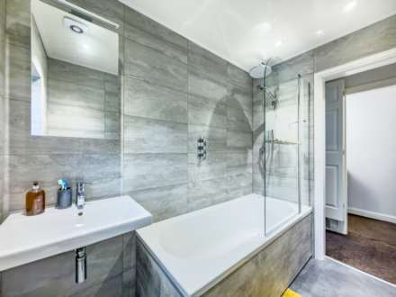 Granville St, Liversedge, Image 10