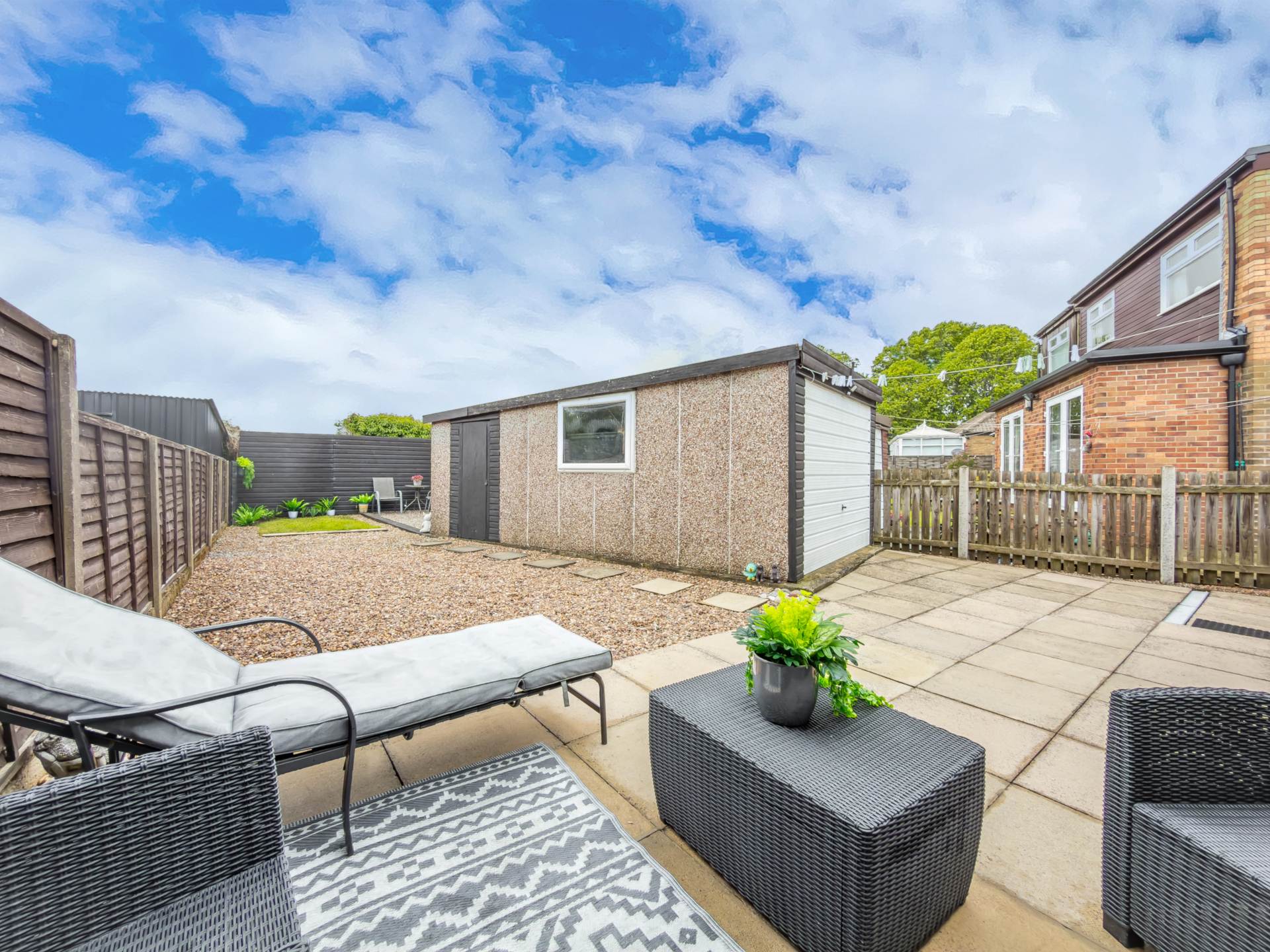 Albert Crescent, Birkenshaw, Image 17