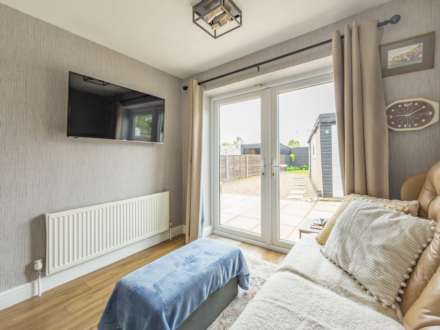 Albert Crescent, Birkenshaw, Image 11