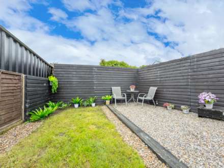 Albert Crescent, Birkenshaw, Image 18