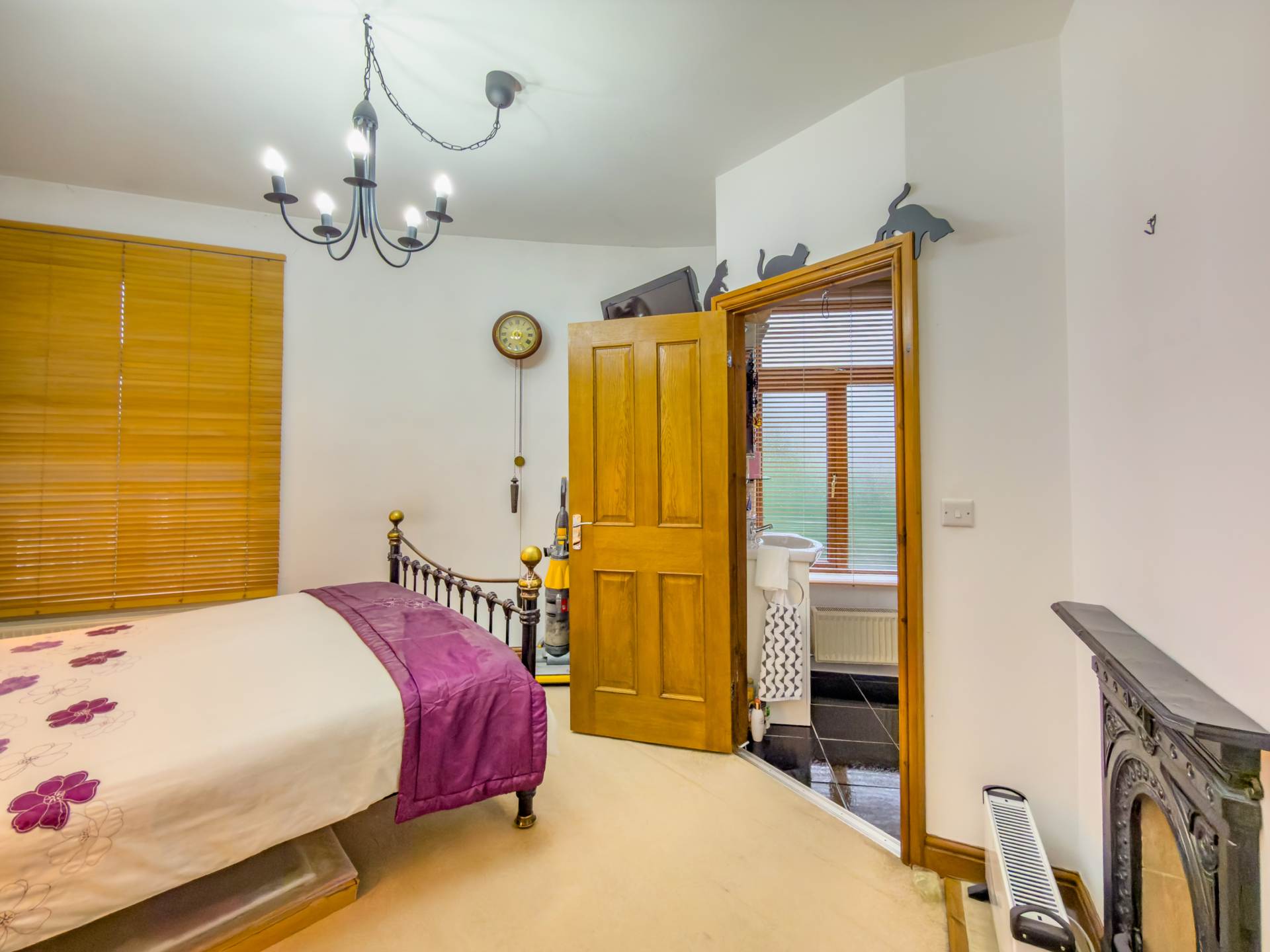 Upper Batley Low Lane, Birstall, Image 7