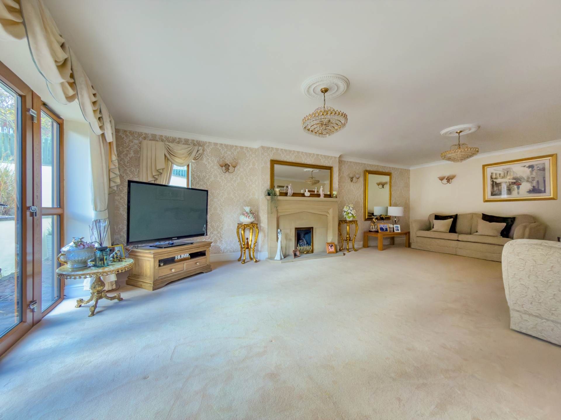 Birkby Brow Crescent, Birstall, Image 17