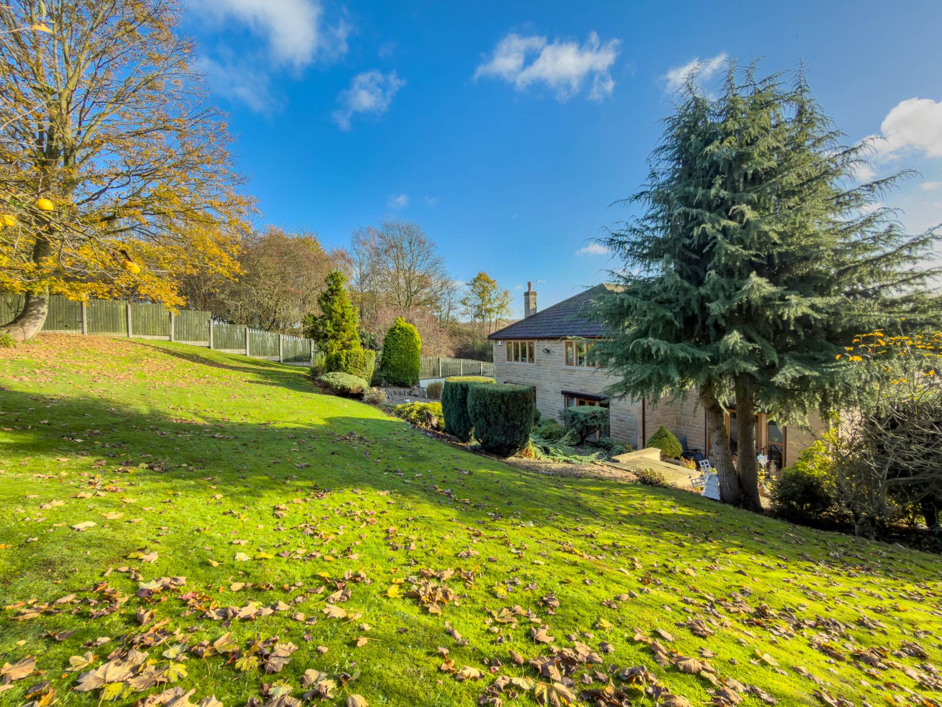 Birkby Brow Crescent, Birstall, Image 53