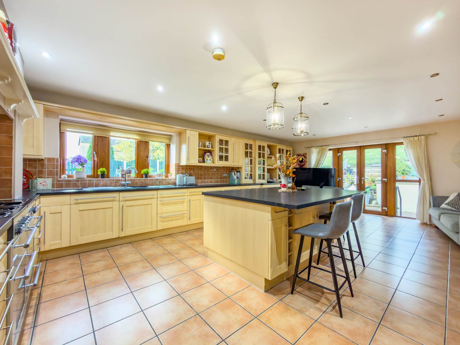 Birkby Brow Crescent, Birstall, Image 7