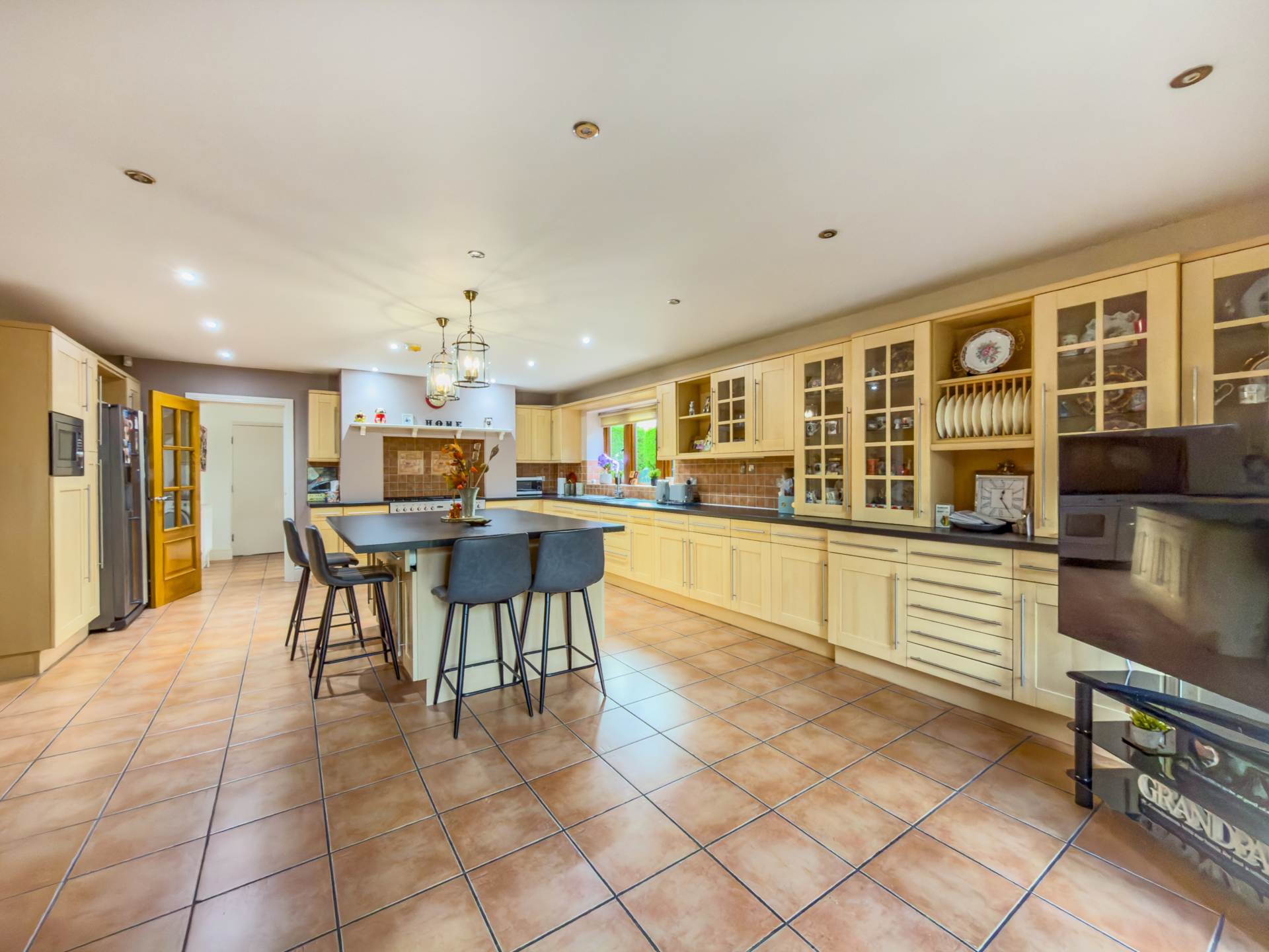 Birkby Brow Crescent, Birstall, Image 9