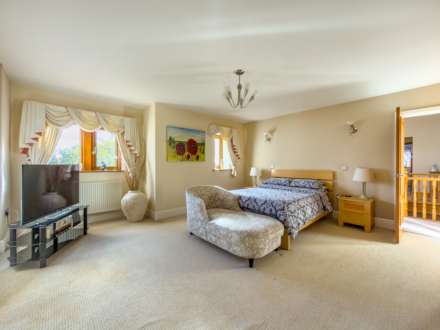 Birkby Brow Crescent, Birstall, Image 33