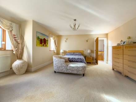 Birkby Brow Crescent, Birstall, Image 34