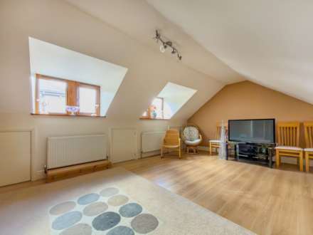 Birkby Brow Crescent, Birstall, Image 39