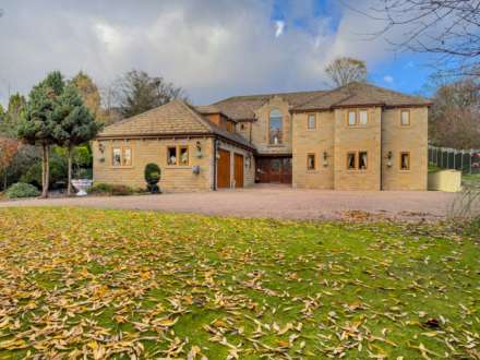 Birkby Brow Crescent, Birstall, Image 43