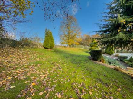 Birkby Brow Crescent, Birstall, Image 54