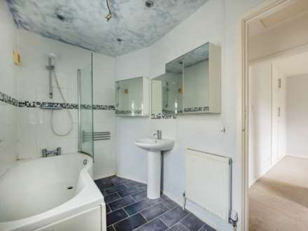 Raikes Lane, East Bierley, Image 15