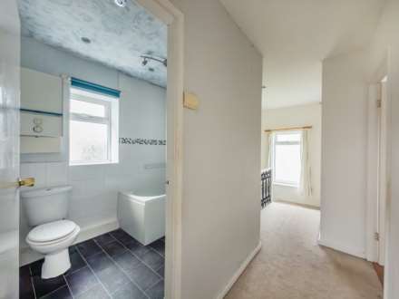 Raikes Lane, East Bierley, Image 16