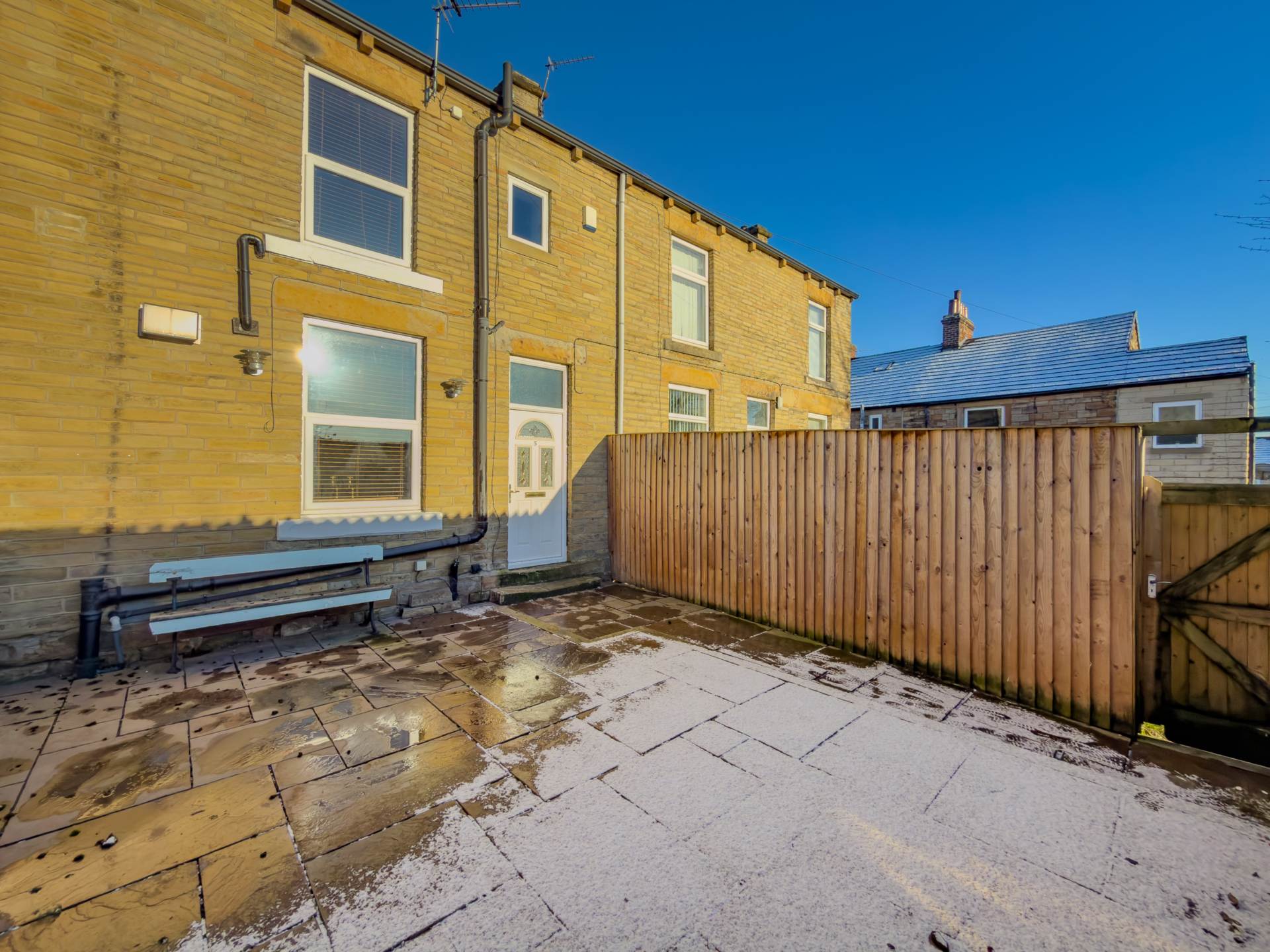 John Street, Batley, Image 12