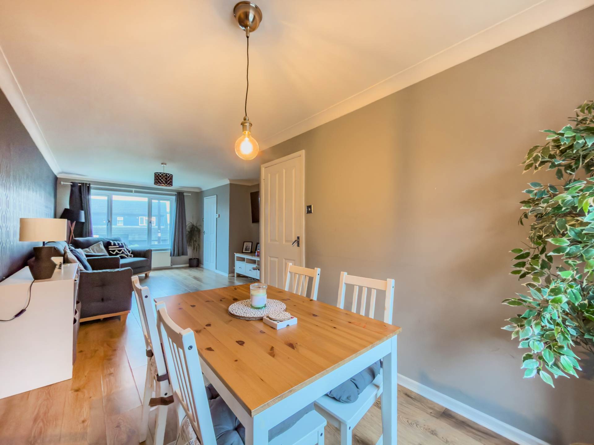 Beverley Gardens, Birstall, Image 6