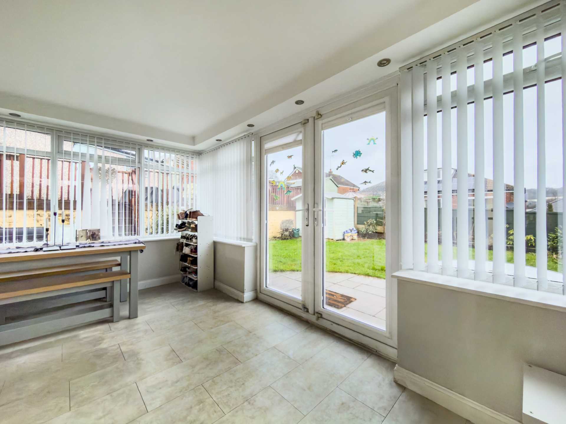 Smithies Moor Crescent, Birstall, Image 6