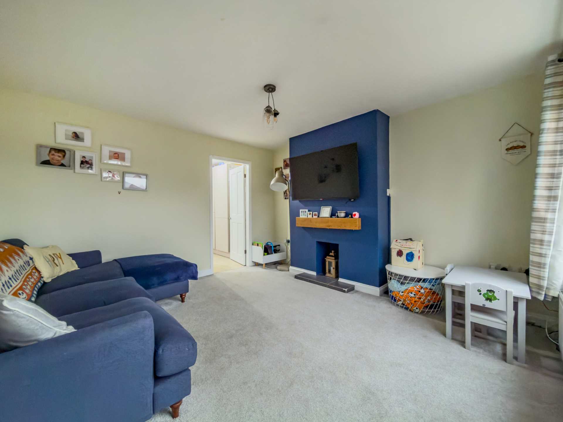Smithies Moor Crescent, Birstall, Image 7