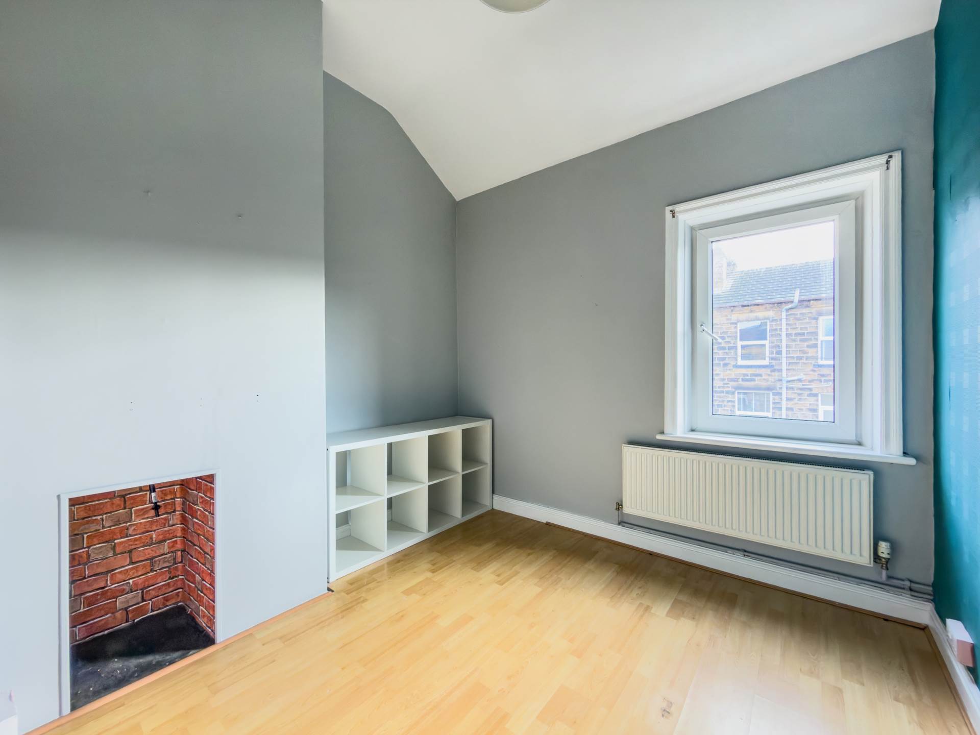 Industrial Avenue, Batley, Image 11