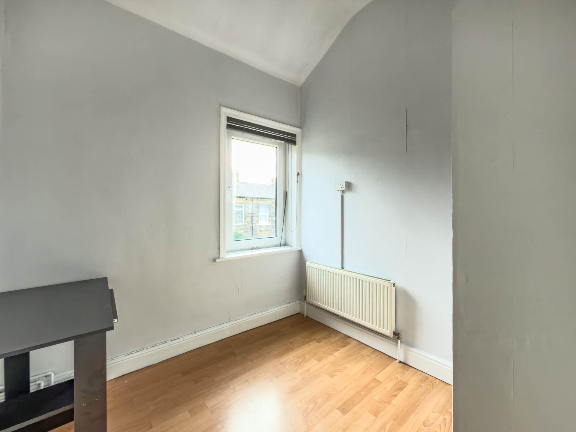 Industrial Avenue, Batley, Image 15