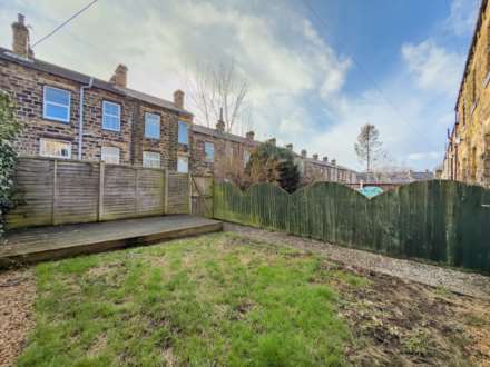 Industrial Avenue, Batley, Image 17