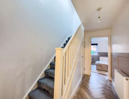 Hill Crescent, Batley, Image 10